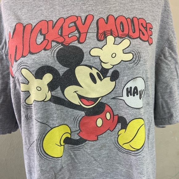 Disney Mickey Mouse Gray T-Shirt Size Large - Picture 8 of 8
